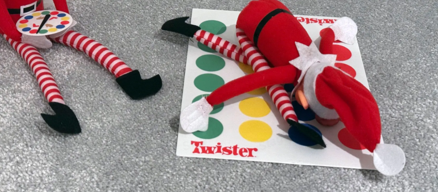 Elf on the Shelf - Elf Twister